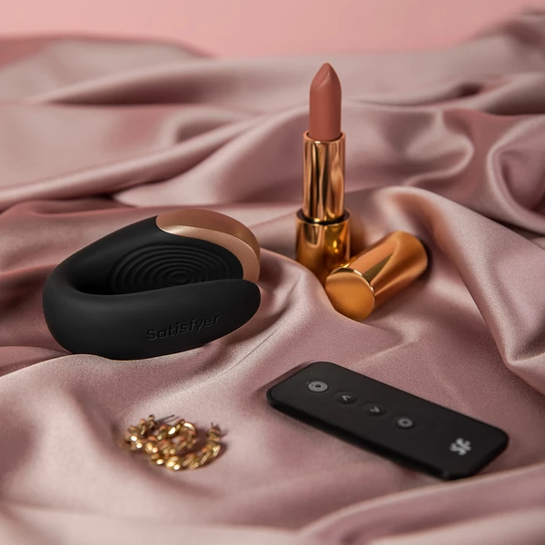 Satisfyer Double Love (Black)  - Vibrátor pro páry Černý