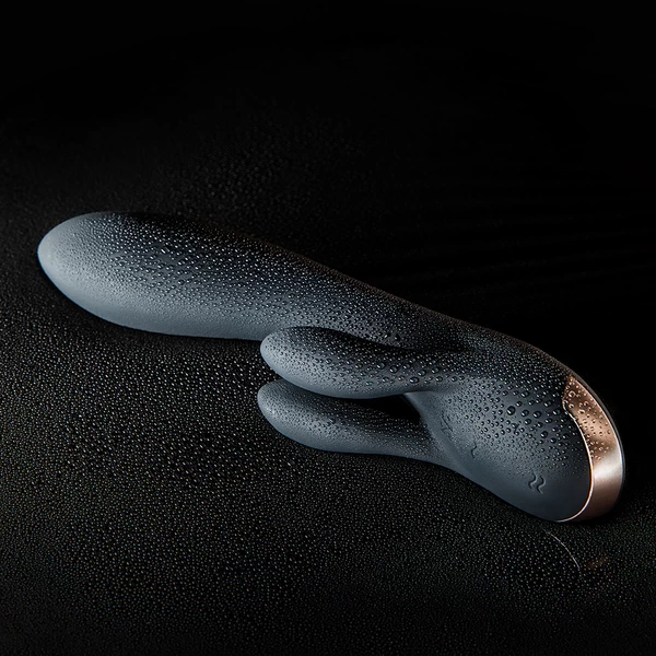 Satisfyer double flex connect app (black) - Wibrator króliczek z aplikacją na smartfona, Czarny