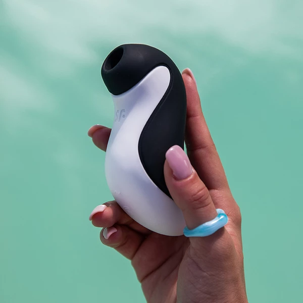 Satisfyer Orca - ultrazvukový vibrátor na klitoris s extra vibrací