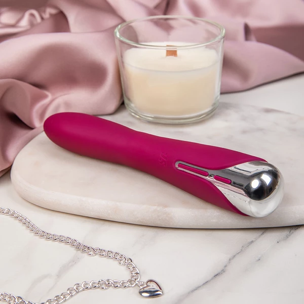 Satisfyer Spinning Vibe 1 Red - Klasický vibrátor s funkcí rotace, Červený