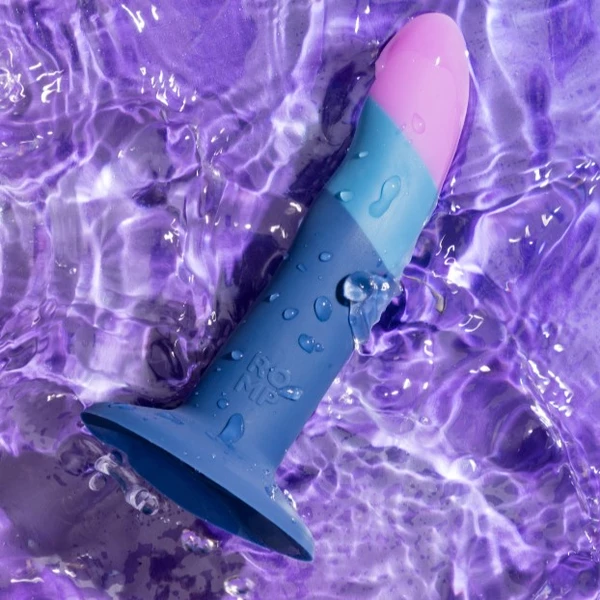 Romp Piccolo, Hit The Right Note - Dildo s přísavkou
