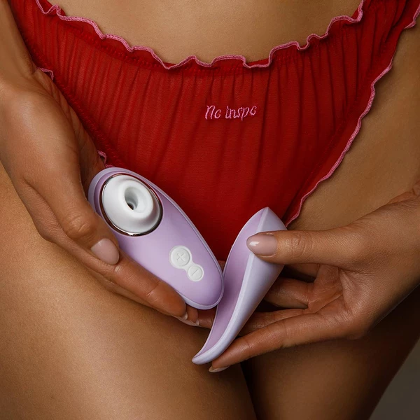 Womanizer Liberty 2 - Bezdotykový stimulátor klitorisu, fialový