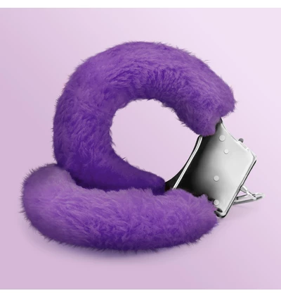 Crushious Love Cuffs Purple - Kajdanki z futerkiem, fioletowy