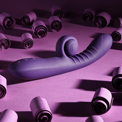 Playboy Curlicue - Wibrator króliczek z rozwijaną spiralą